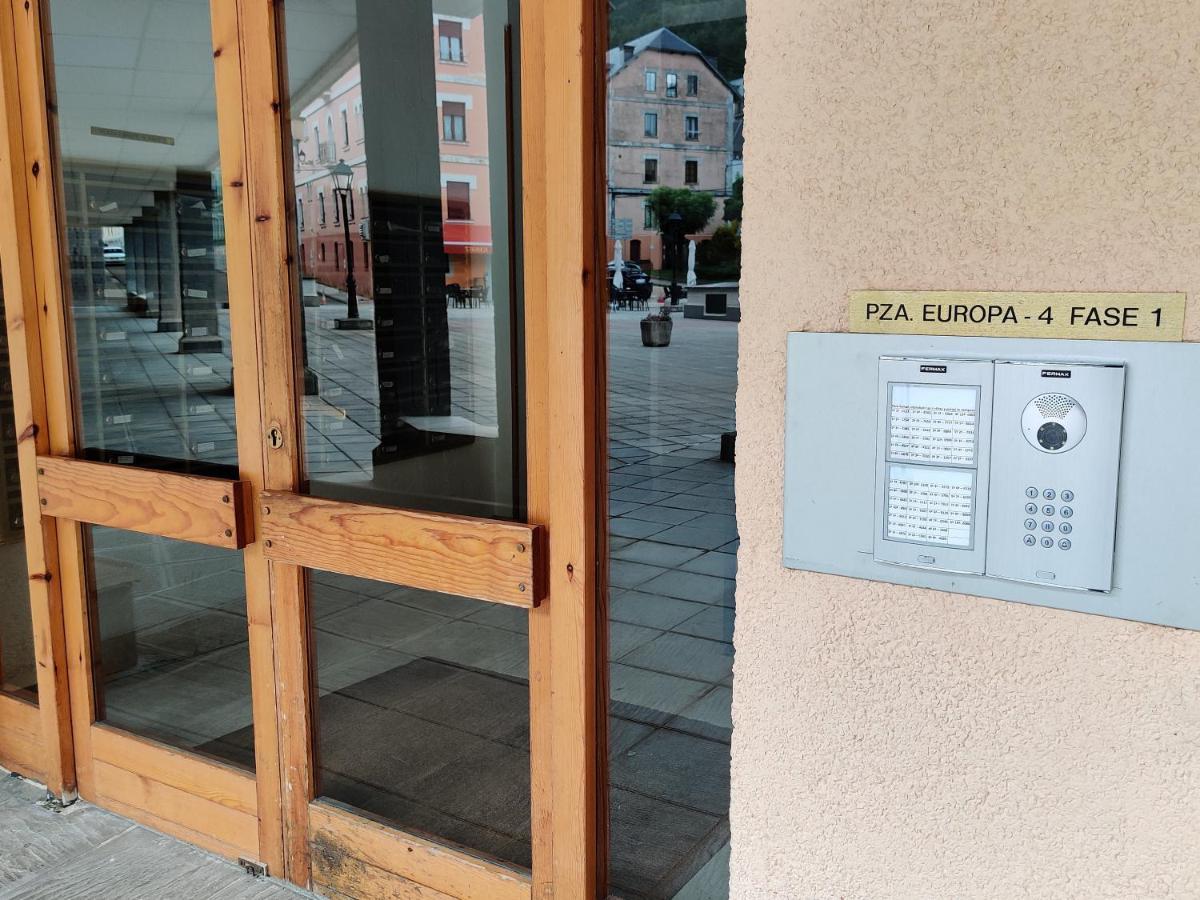 "Leo Pixel" Avairent Canfranc Estacion Lejlighed Eksteriør billede